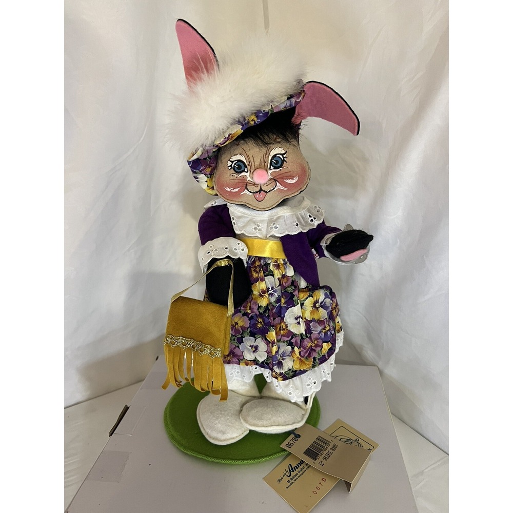Vintage 1998 Annalee Valerie Bunny Easter Doll Cloth 12" Mobilitee 0670 NWT
